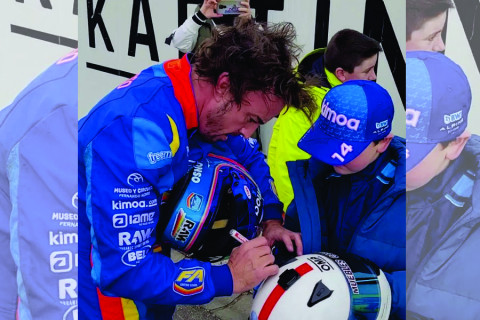 Sueños que se hacen realidad. Mario Prieto conoce a Fernando Alonso