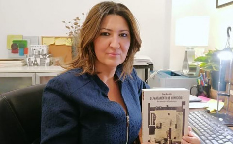 Cruz Morcillo presenta en su pueblo su última obra, 