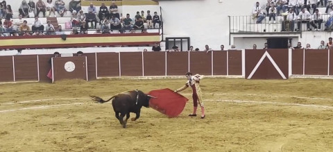 VIDEO - Novillada Con Picadores a beneficio de la restauración del Tejado de la Parroquia de la Encarnación